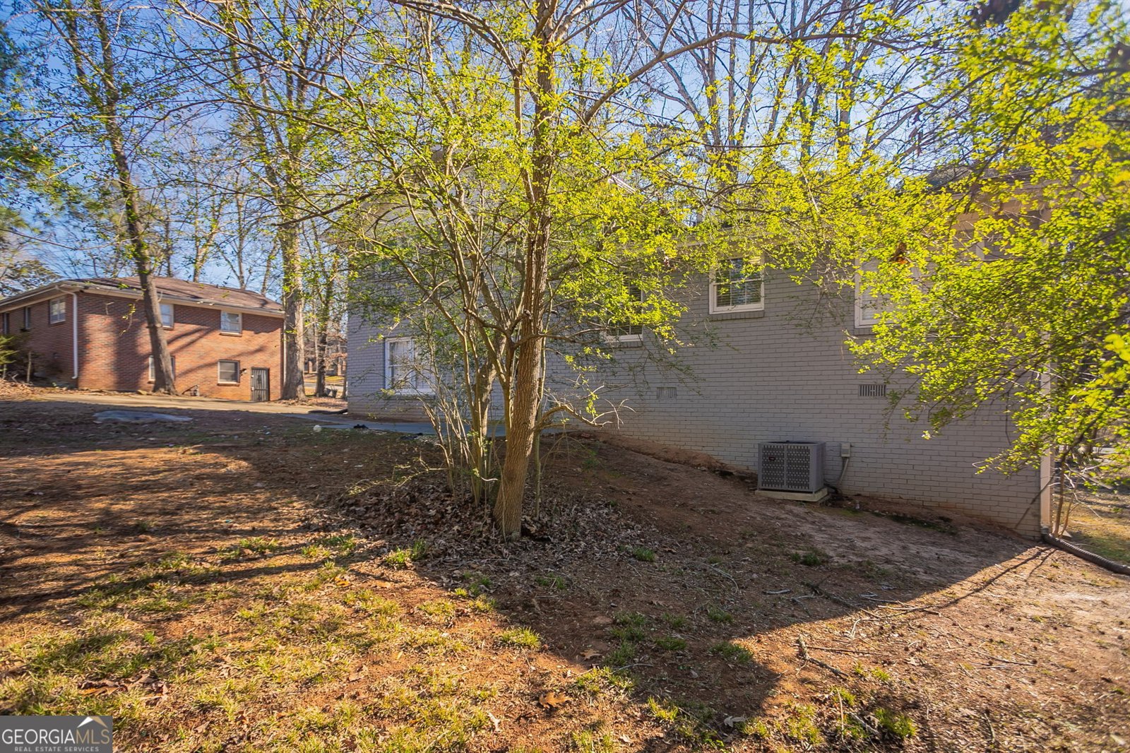 2668 Woodfen Drive Ellenwood - 40