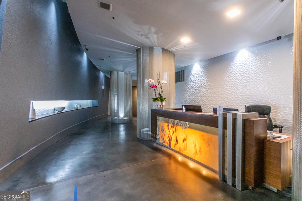 805 Peachtree Street Atlanta - 30