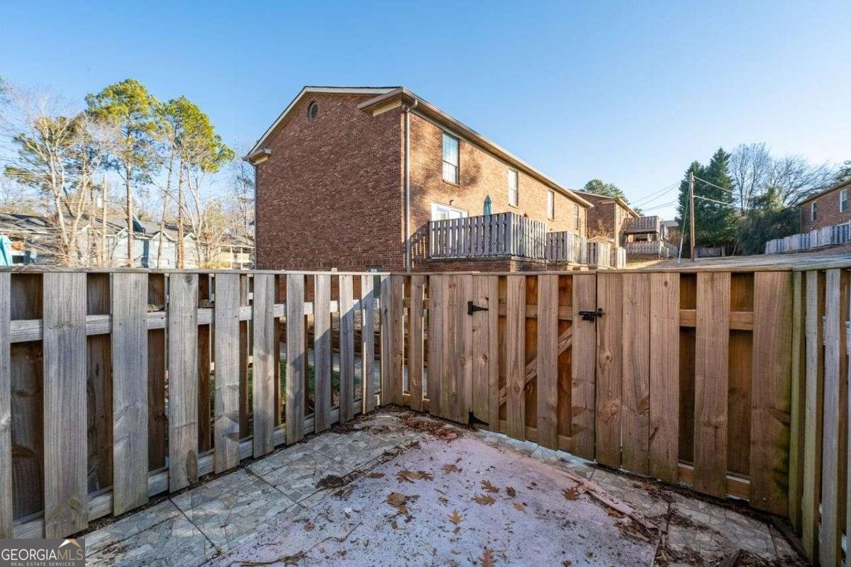 5667 KINGSPORT Drive Atlanta - 23