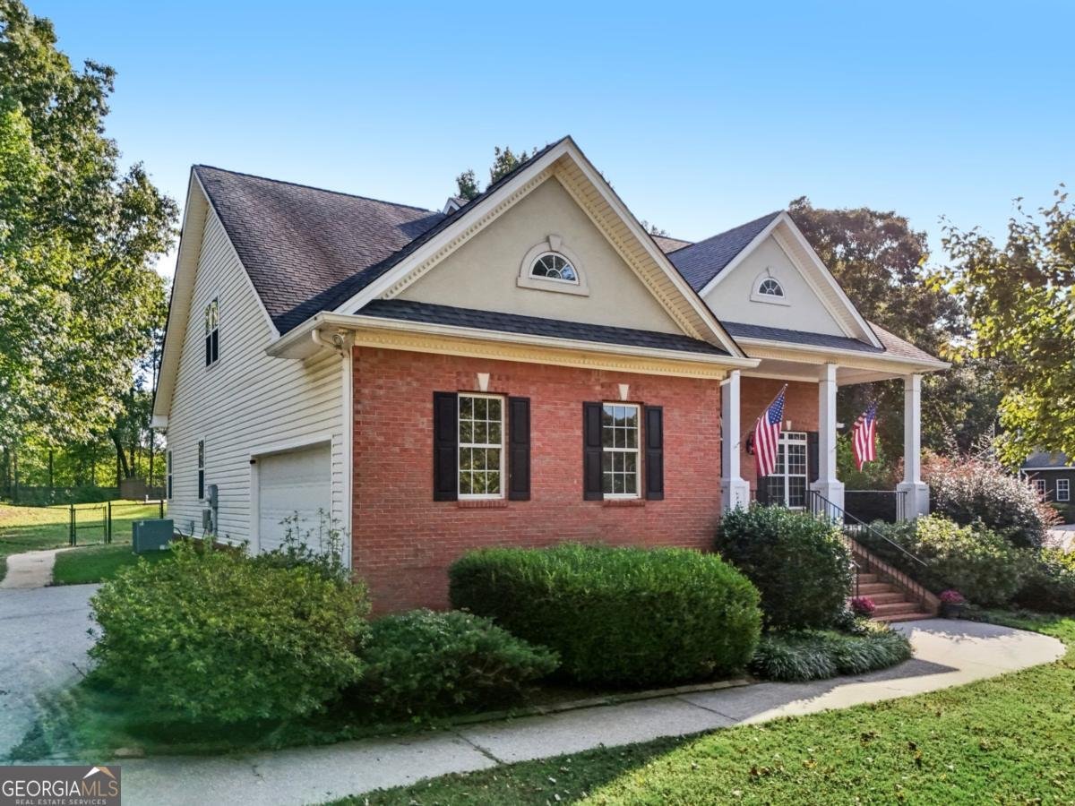 9435 Grande Drive Winston - 18