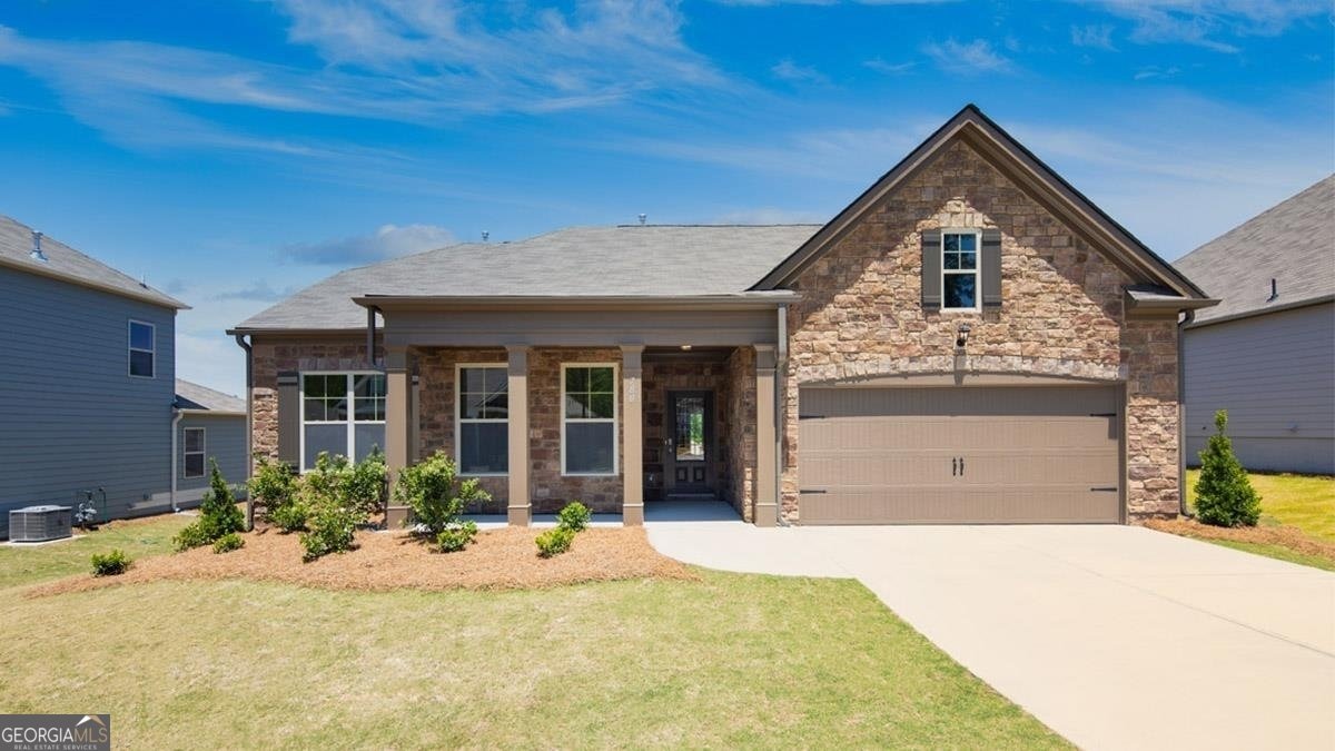 780 Codex Drive Fairburn - 1