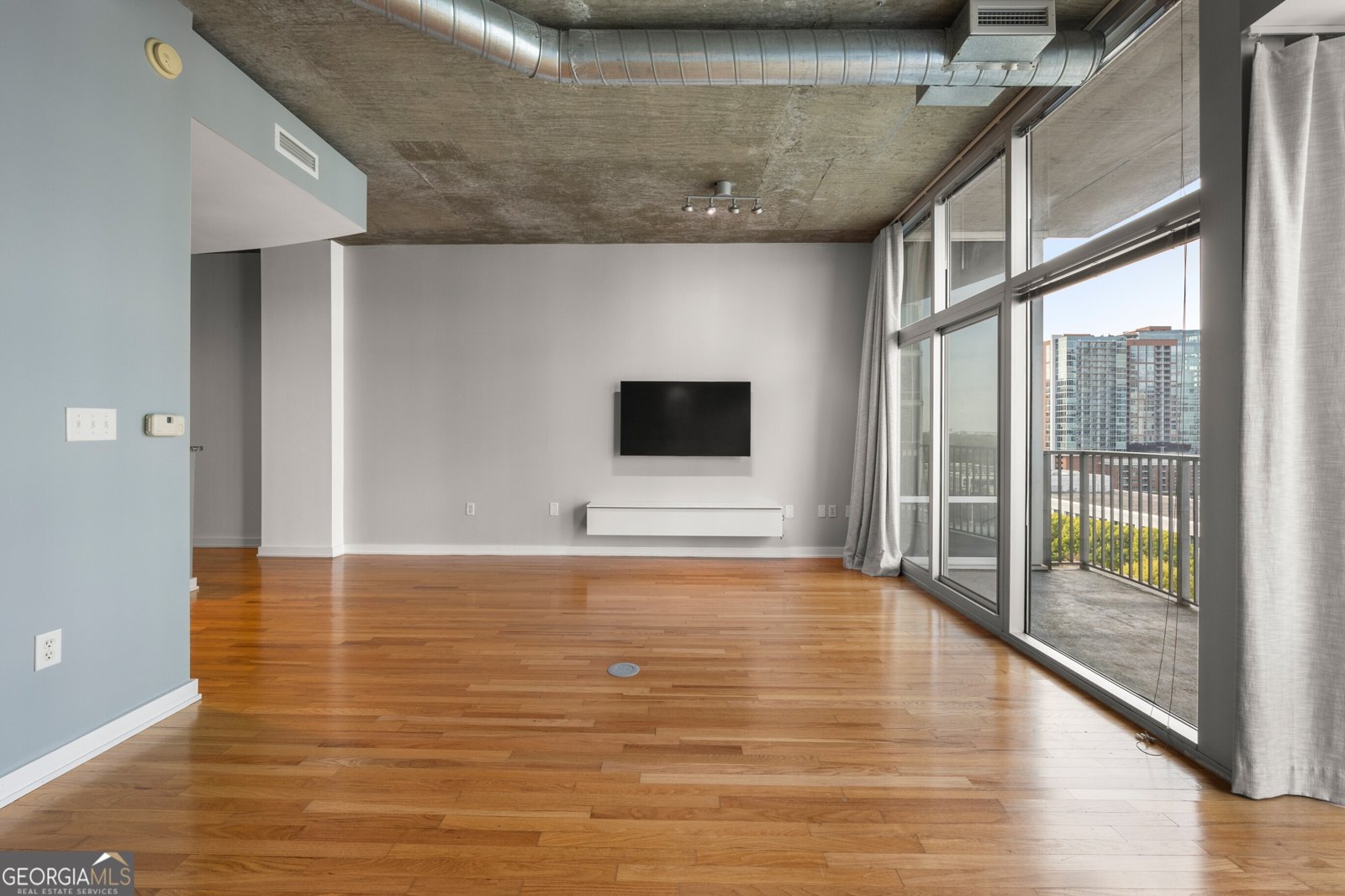 943 Peachtree Street Atlanta - 12