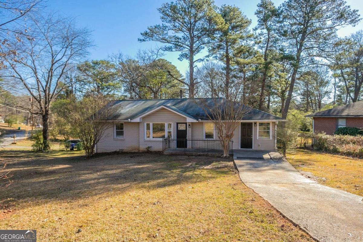 2190 Greystone Way Decatur - 1