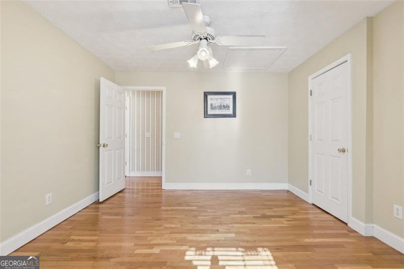 301 BENSON Road Dallas - 12