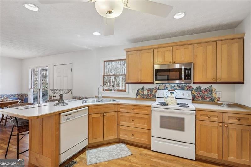 301 BENSON Road Dallas - 24