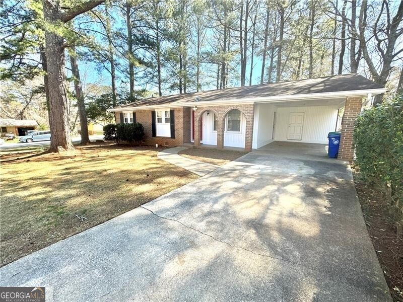 869 Meadow Rock Way Stone Mountain - 1