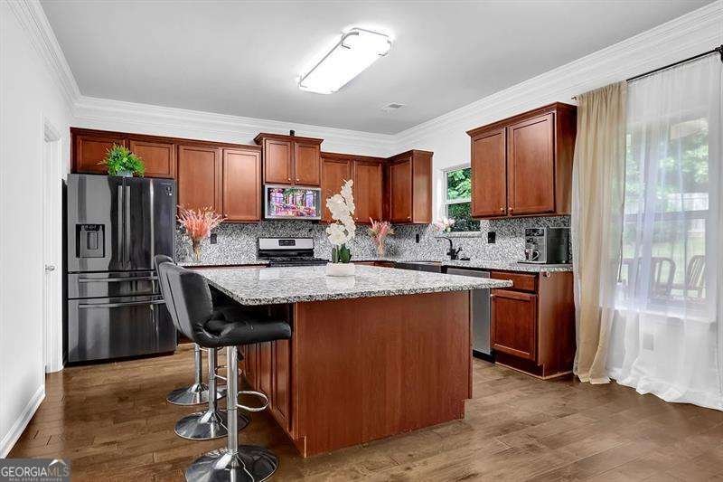 3945 SILVERTHORN Trace Cumming - 8