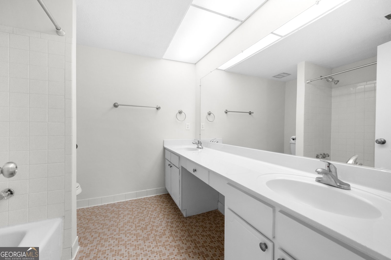6851 Roswell Road Atlanta - 20