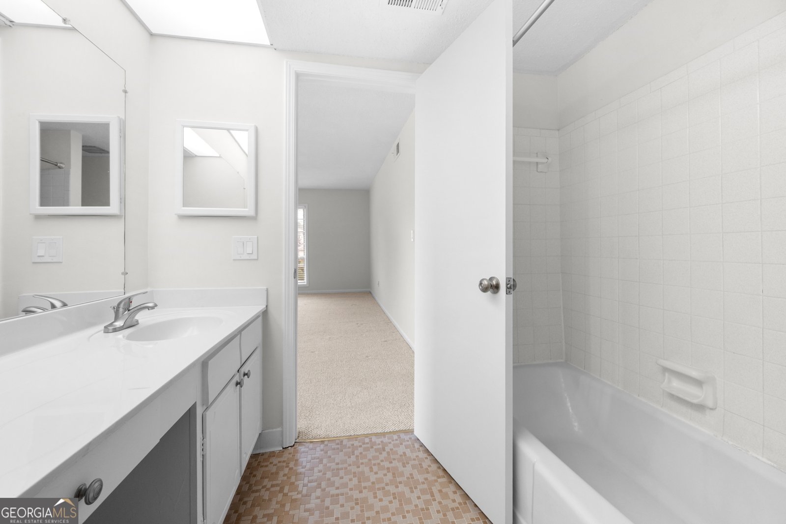 6851 Roswell Road Atlanta - 21