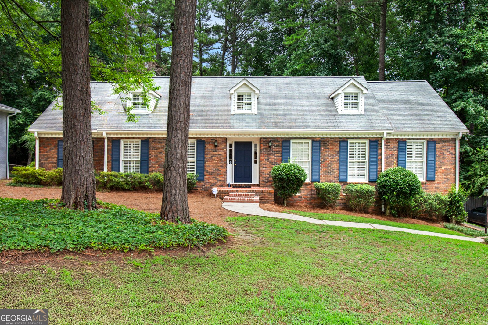 5513 Peachtree Road Dunwoody - 1