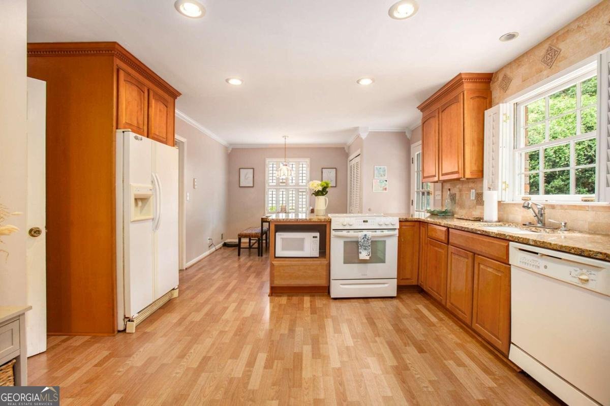 5513 Peachtree Road Dunwoody - 21