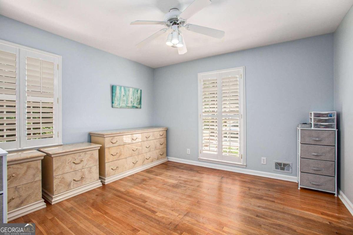 5513 Peachtree Road Dunwoody - 28