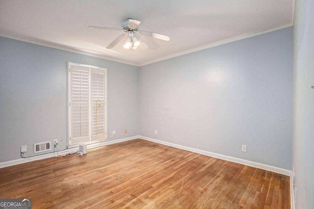 5513 Peachtree Road Dunwoody - 30