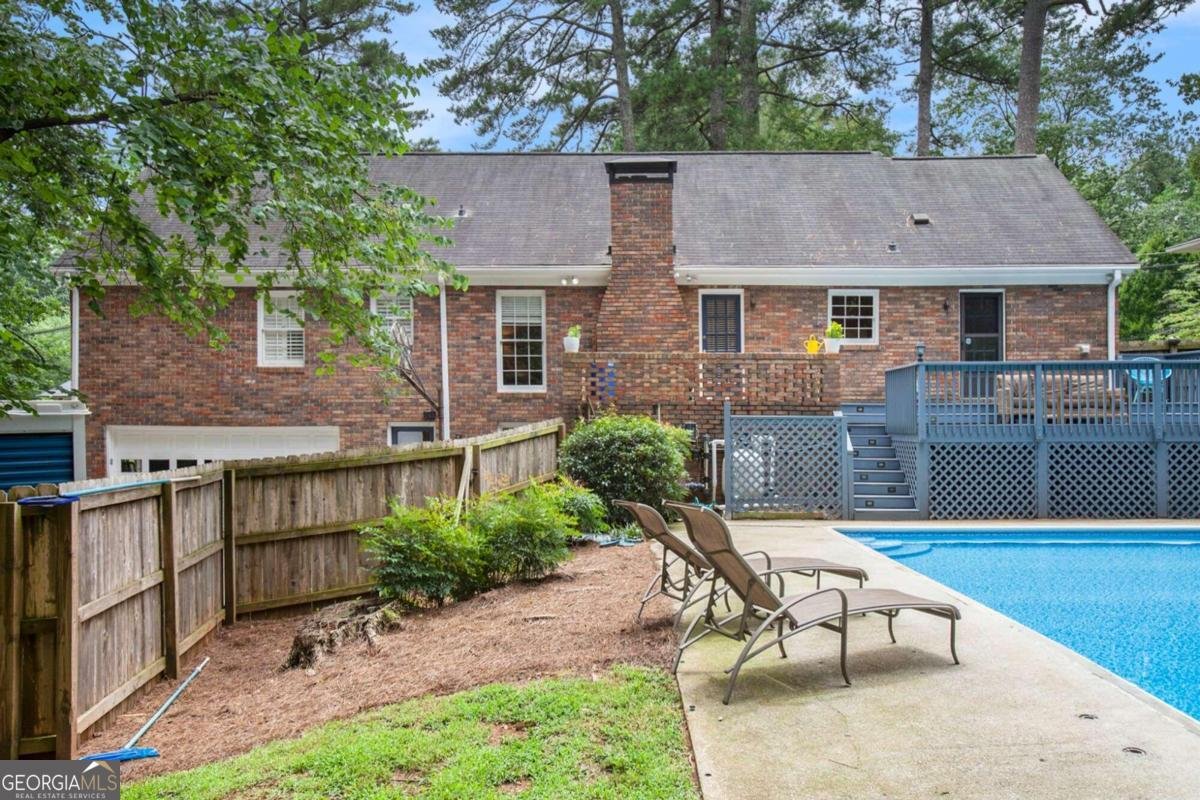 5513 Peachtree Road Dunwoody - 40