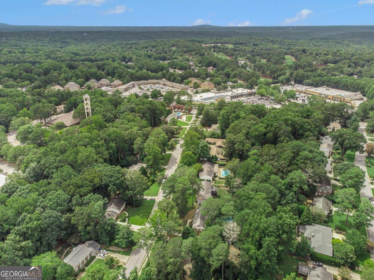 5513 Peachtree Road Dunwoody - 47