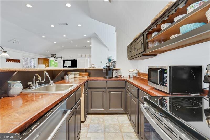 6030 Seminole Drive Flowery Branch - 56