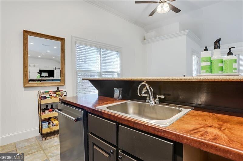 6030 Seminole Drive Flowery Branch - 58