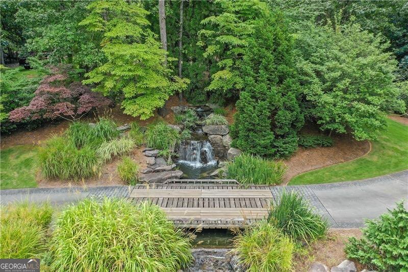 6030 Seminole Drive Flowery Branch - 79