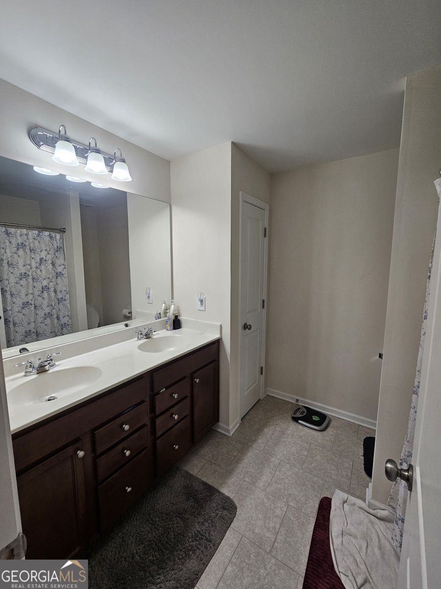 7019 Blue Sky Drive Locust Grove - 4