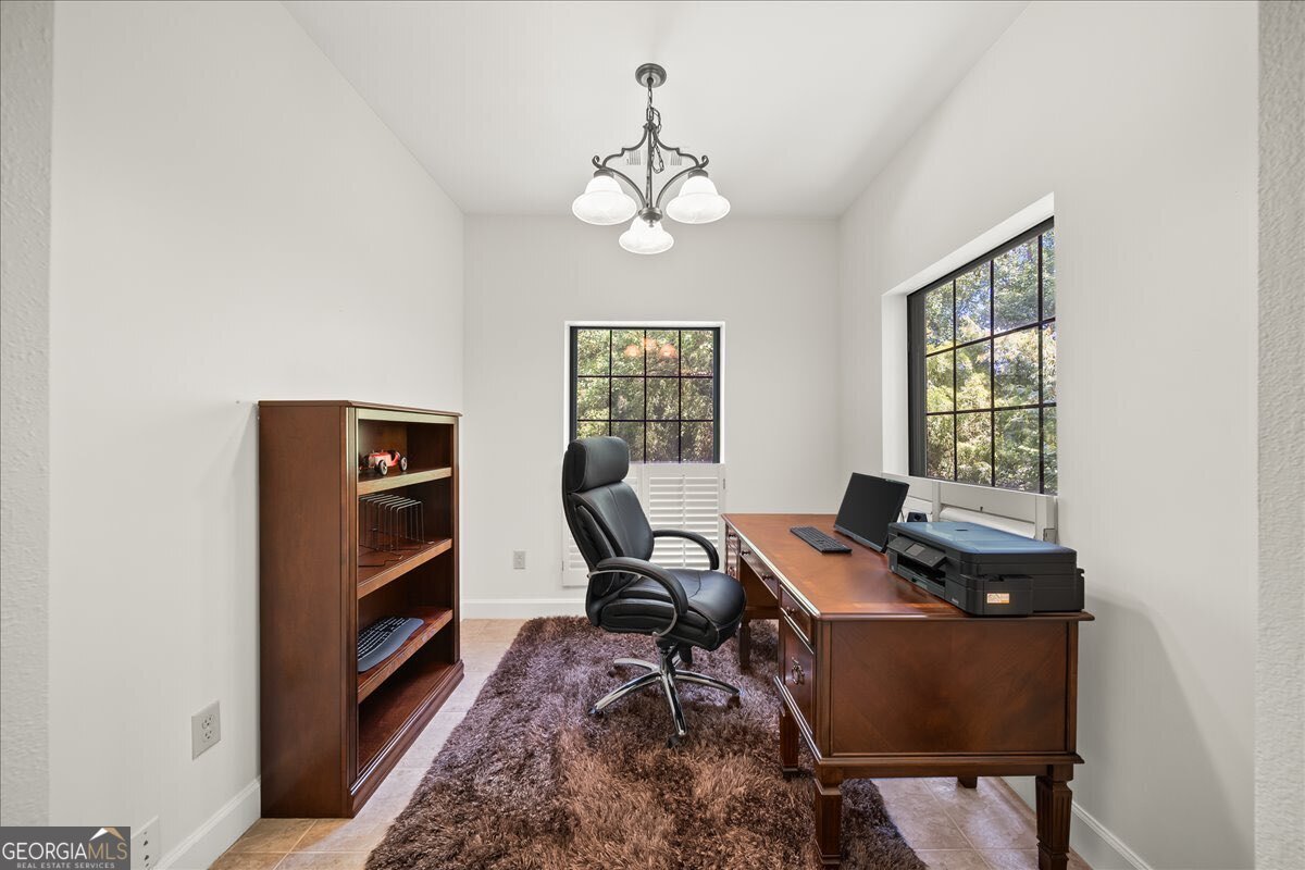 2865 Lenox Road Atlanta - 25