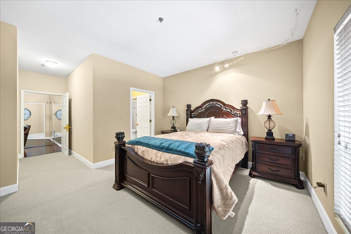 2865 Lenox Road Atlanta - 27