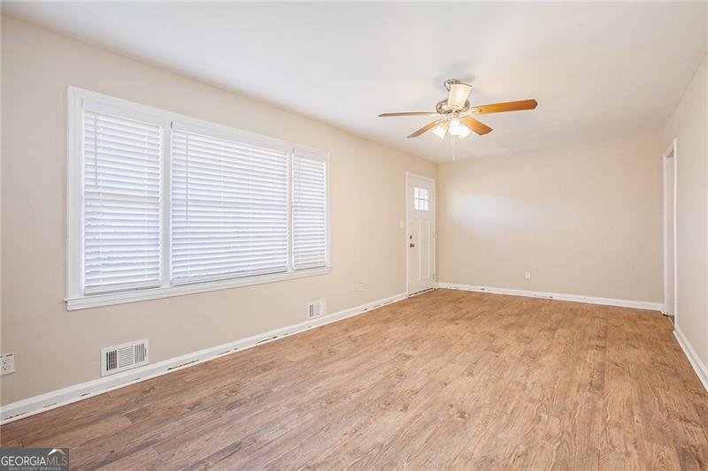 2159 MACON Drive Atlanta - 19