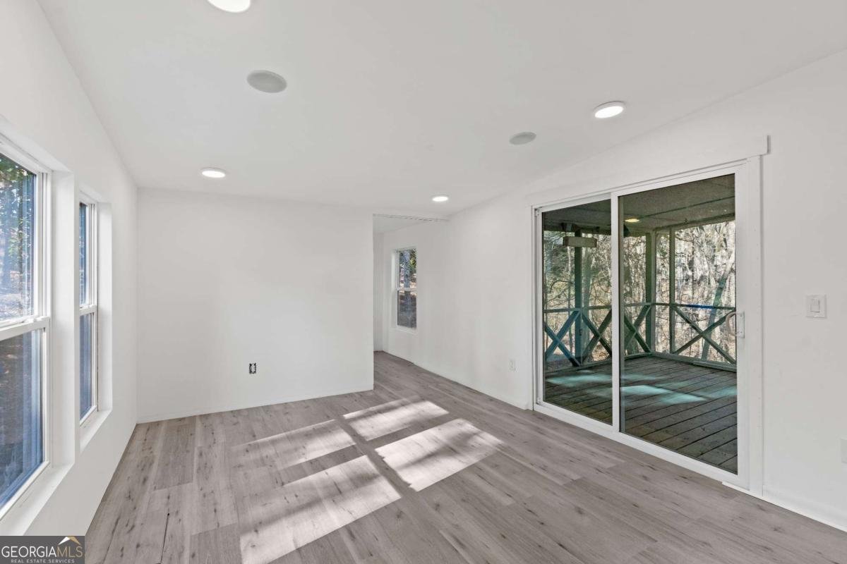 3551 Monroe Circle Gainesville - 24