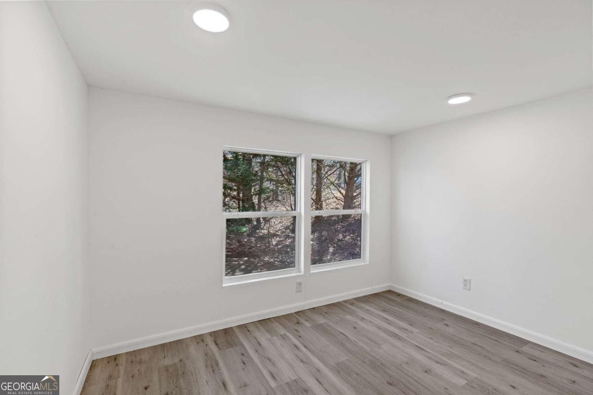 3551 Monroe Circle Gainesville - 33