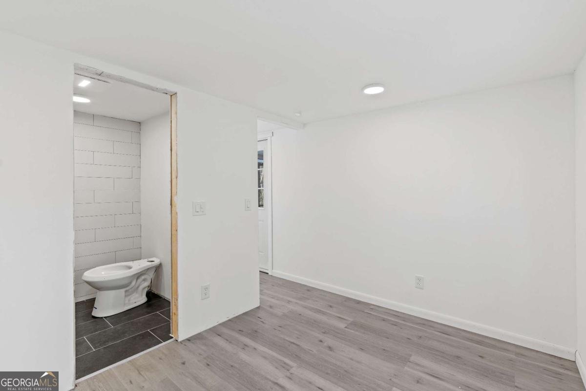 3551 Monroe Circle Gainesville - 35