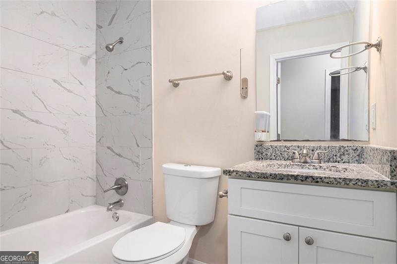 3901 WOOD Path Stone Mountain - 10