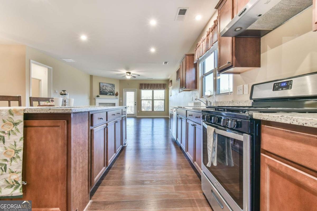 4941 Adler Court Hoschton - 12