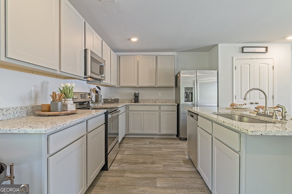 131 Garden Walk West Point - 8