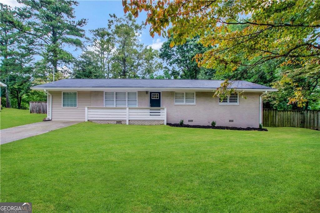 4037 Regent Street Douglasville - 1