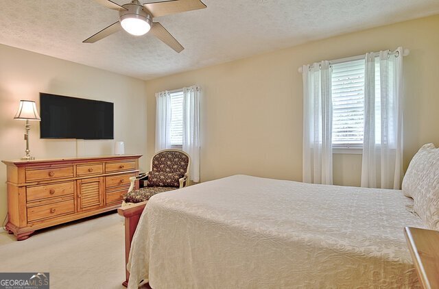 100 Aspen Way Fayetteville - 23