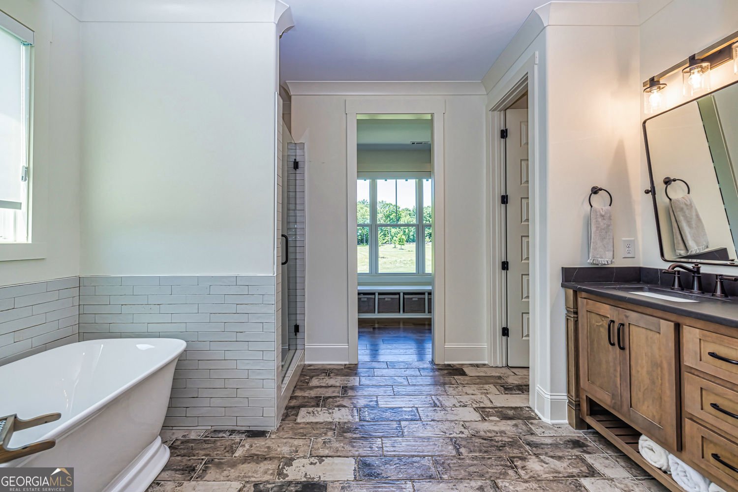 11084 Mount Carmel Road Senoia - 37