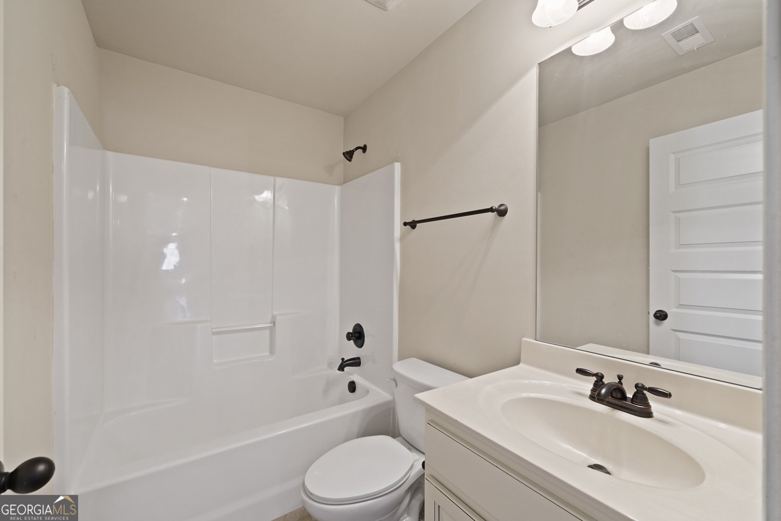 1504 Everson Walk Hampton - 33