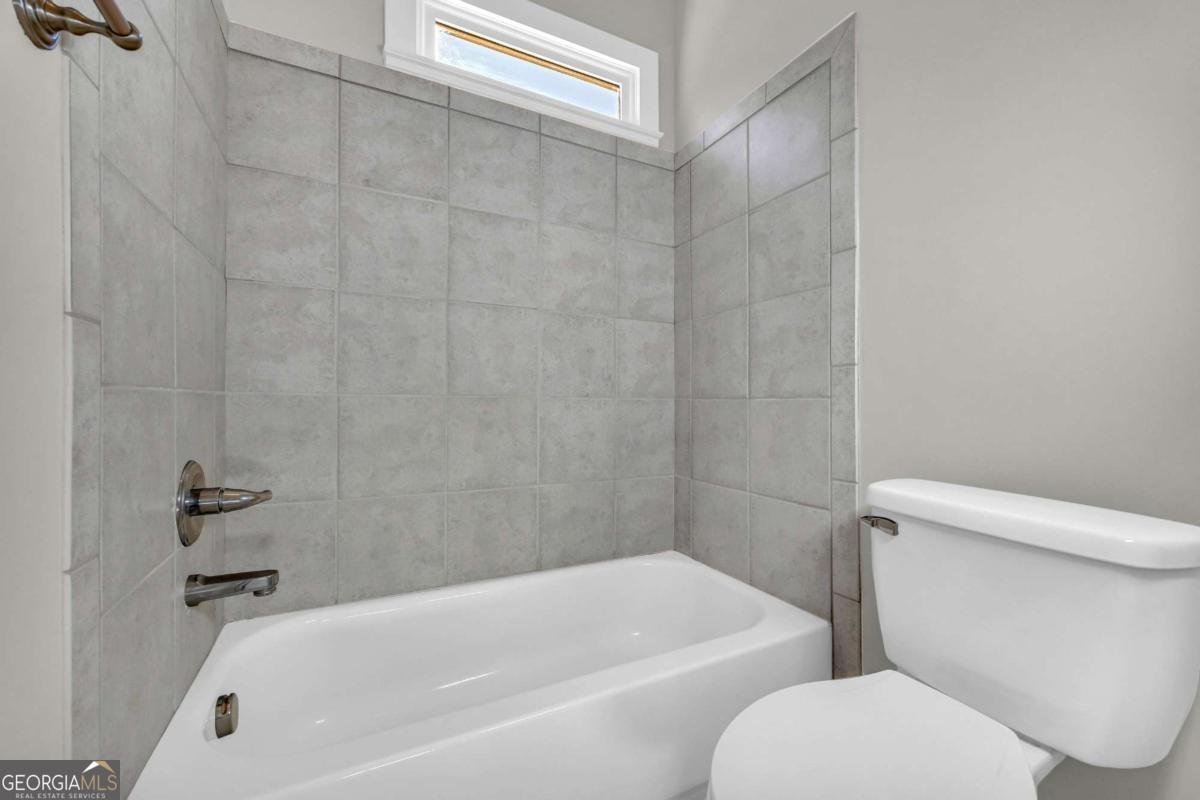 151 Chestnut Chase Hoschton - 15