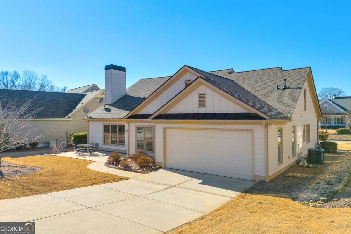 151 Chestnut Chase Hoschton - 6