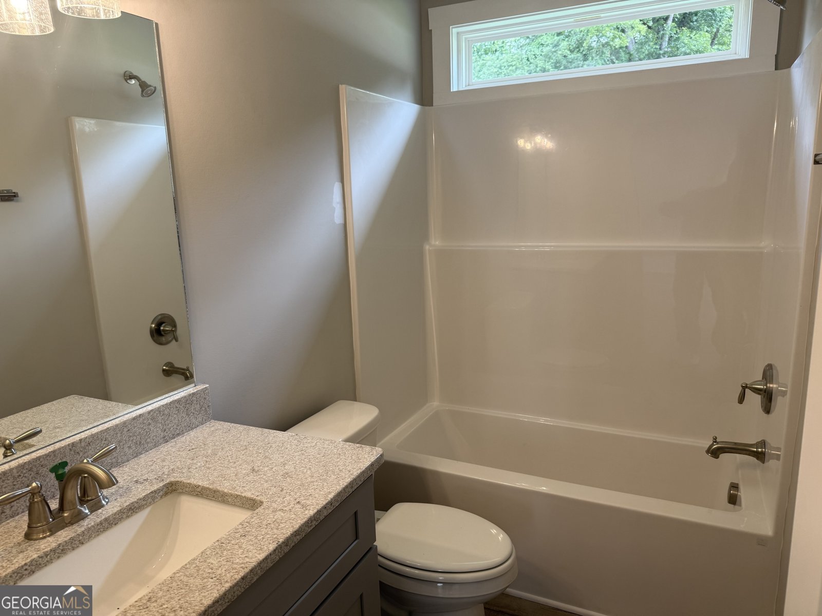 900 Parkway LaGrange - 4