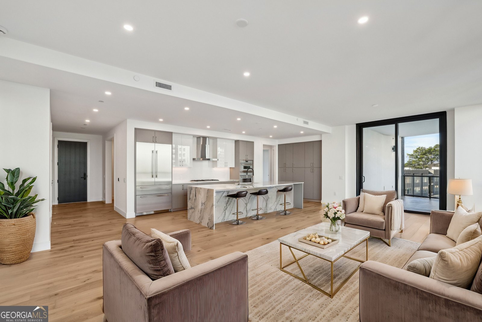 2425 Peachtree Road Atlanta - 1