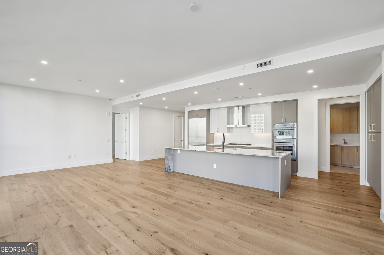 2425 Peachtree Road Atlanta - 10