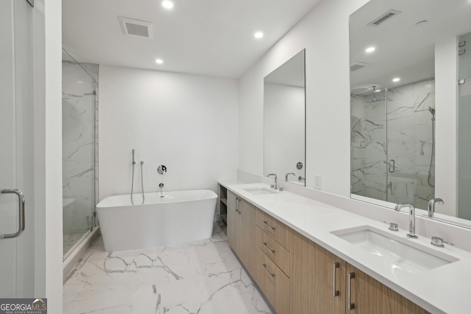 2425 Peachtree Road Atlanta - 14