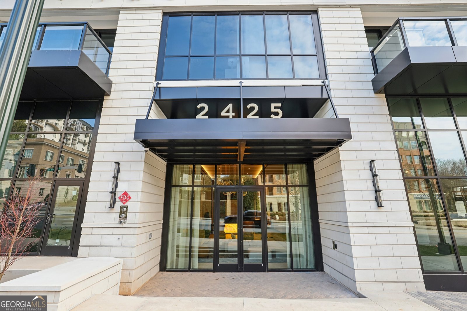 2425 Peachtree Road Atlanta - 30