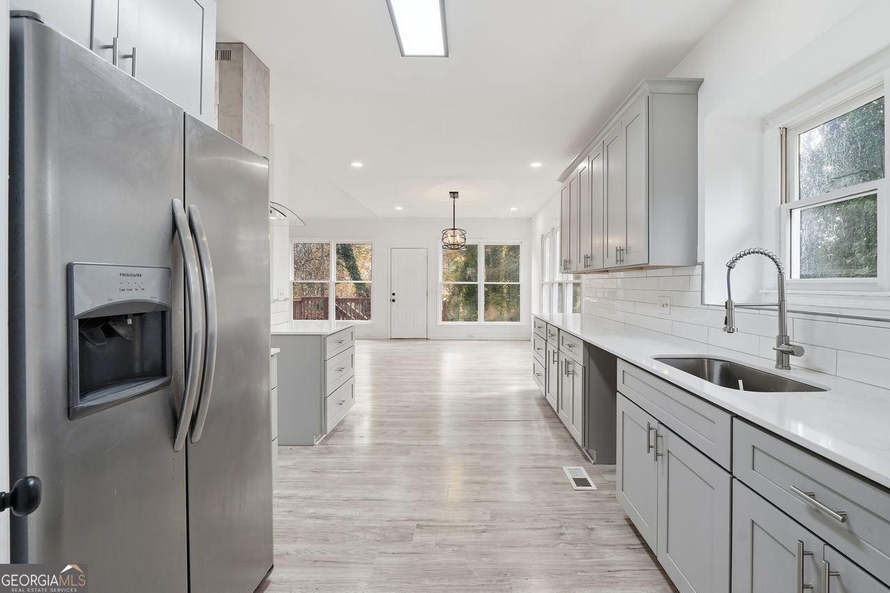 500 CHIMNEY HOUSE Court Stone Mountain - 10