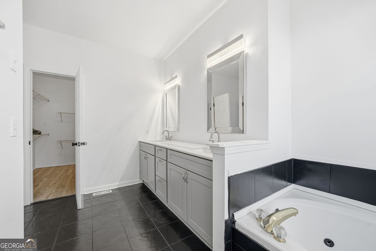 500 CHIMNEY HOUSE Court Stone Mountain - 40