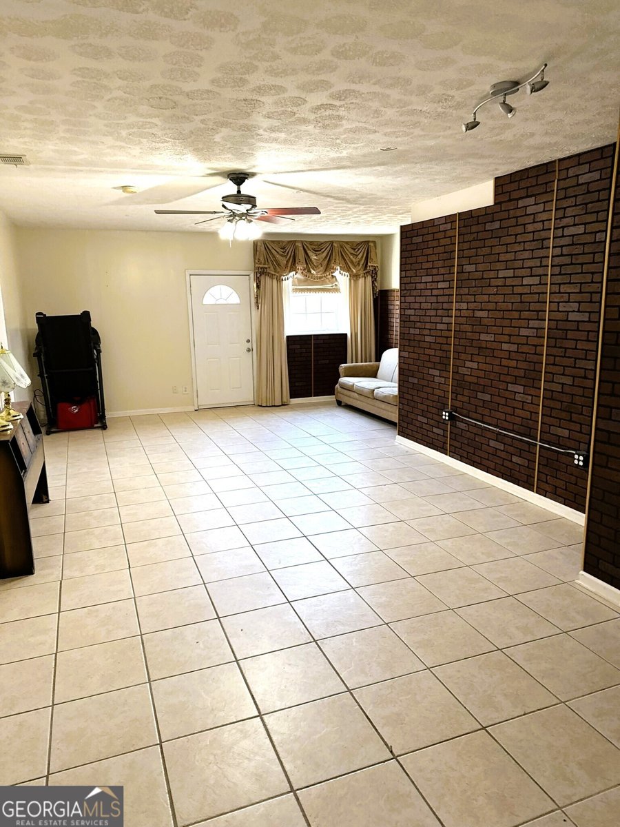 504 Plantation Creek Drive Loganville - 20