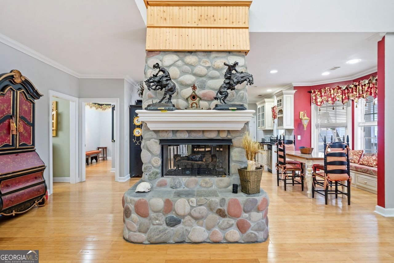 10 MOSS LANDING Acworth - 16