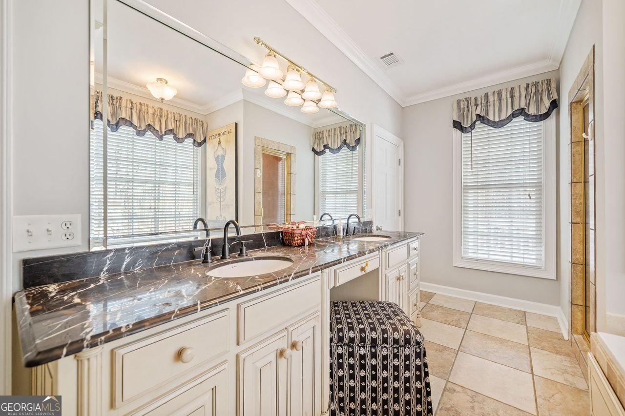 10 MOSS LANDING Acworth - 34