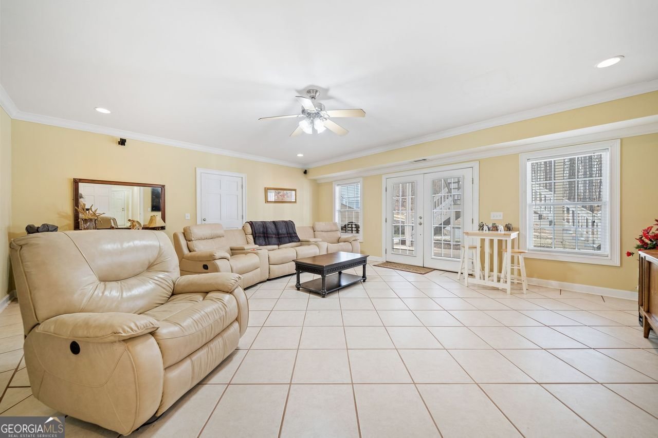 10 MOSS LANDING Acworth - 38
