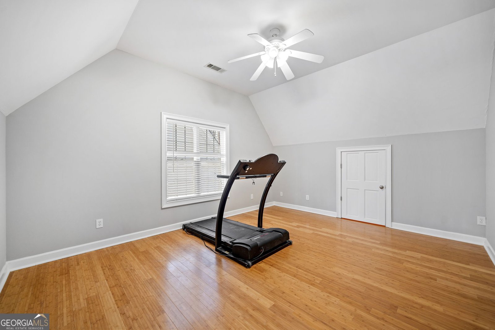 10 MOSS LANDING Acworth - 65